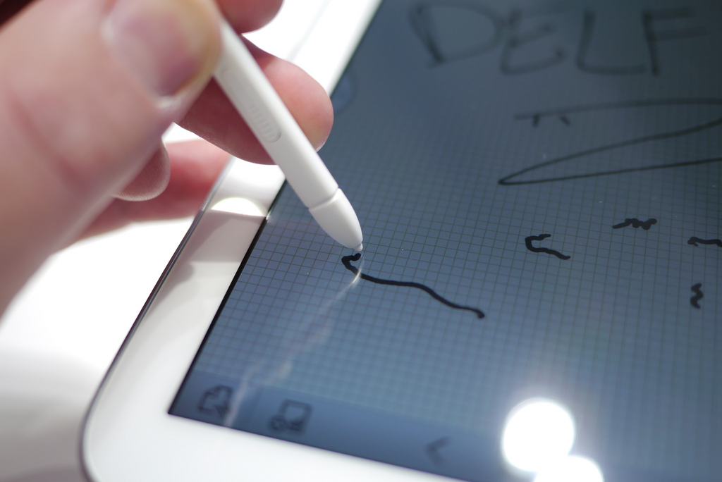 This level of precision is only possible with an active stylus (Janitors/Flickr)